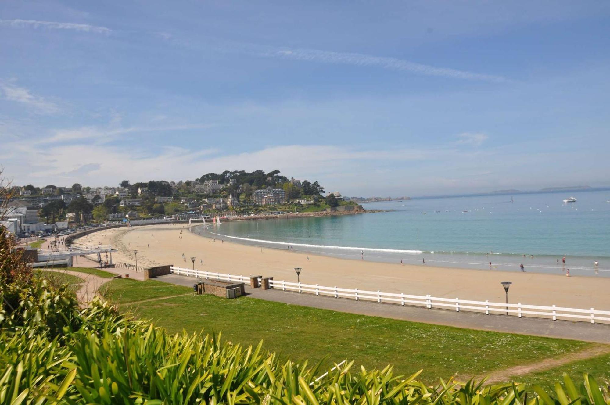Bel Appartement neuf plage de Trestraou à PERROS-GUIREC - Ref 862 Extérieur photo
